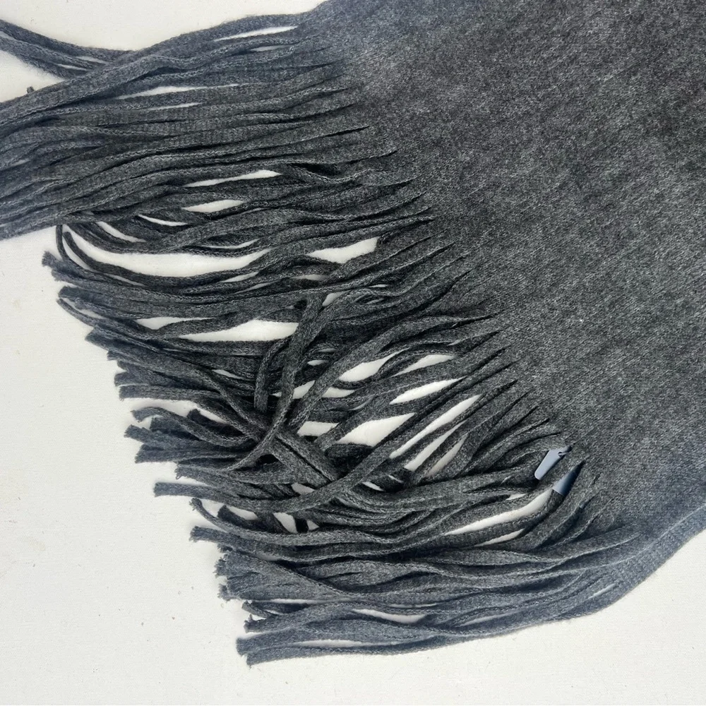 NWT Lucky Brand charcoal gray brushed fringe scarf
